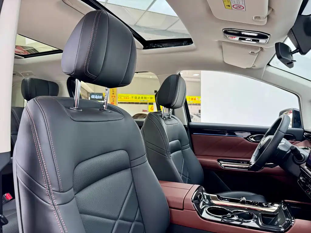 GAC Motor Trumpchi E8 PHEV — миниатюра 14