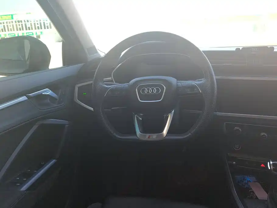Audi Q3 Sportback — миниатюра 15