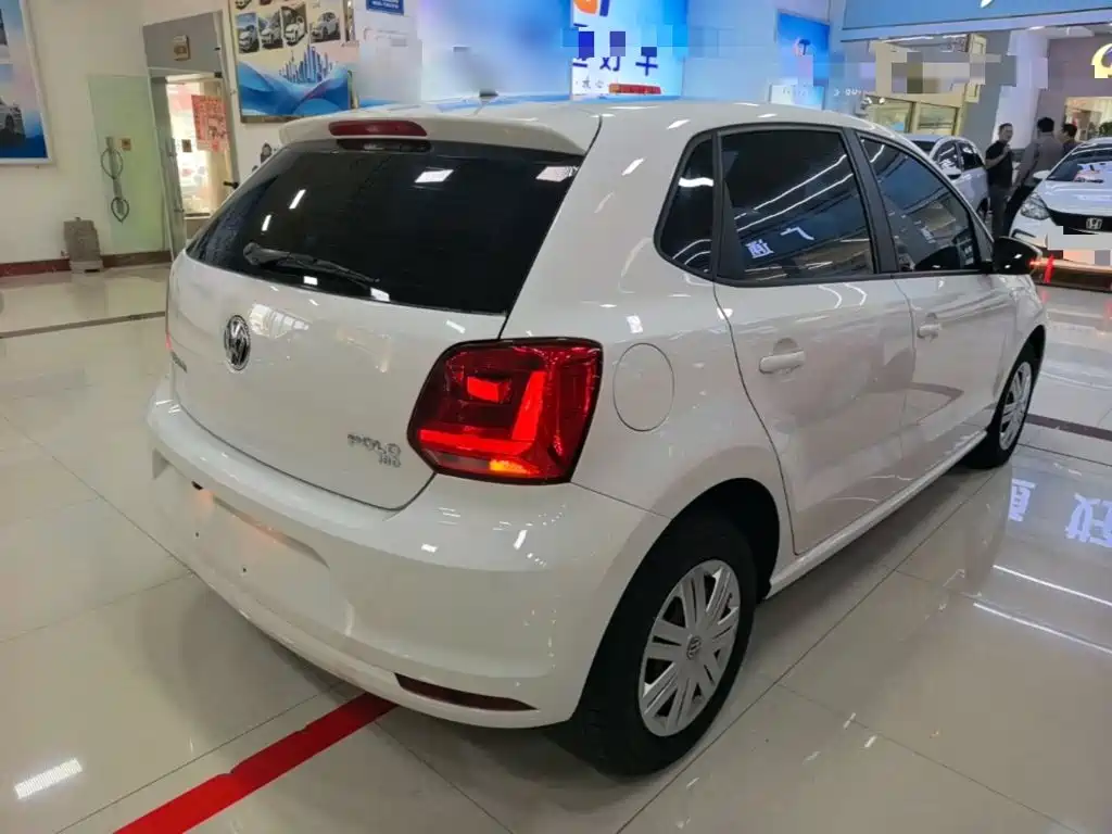 Volkswagen Polo — миниатюра 7