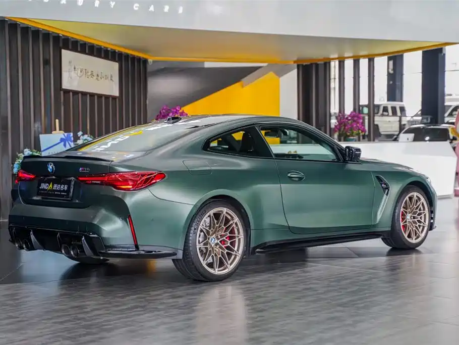 BMW M4 2025 M4