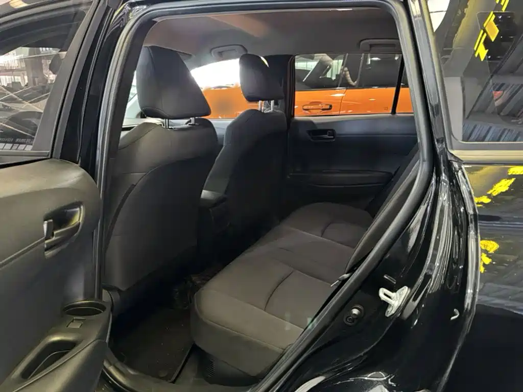 Toyota Corolla Cross — миниатюра 15