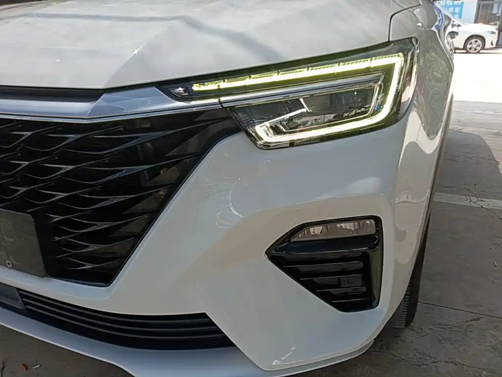 Roewe RX5 — миниатюра 24