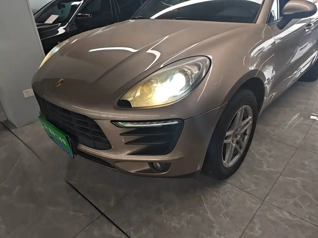 Porsche Macan — миниатюра 24