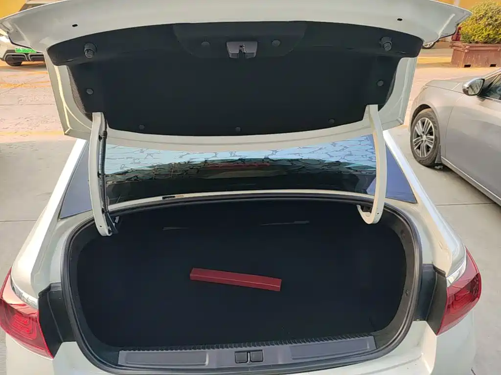 Citroen C4 — миниатюра 15