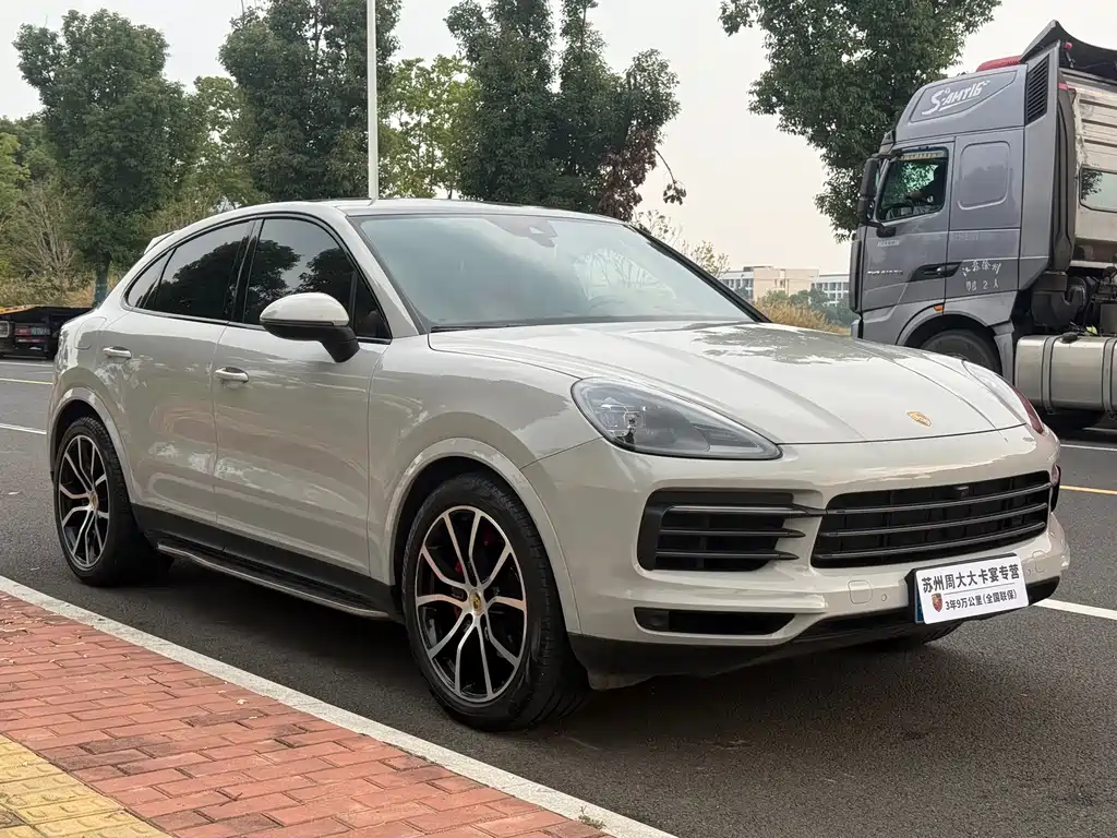 Porsche Cayenne — миниатюра 3