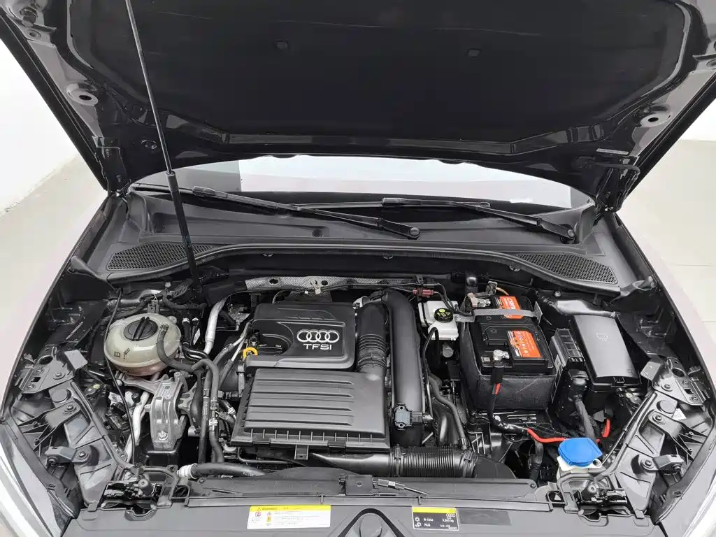 Audi Q2L — миниатюра 6