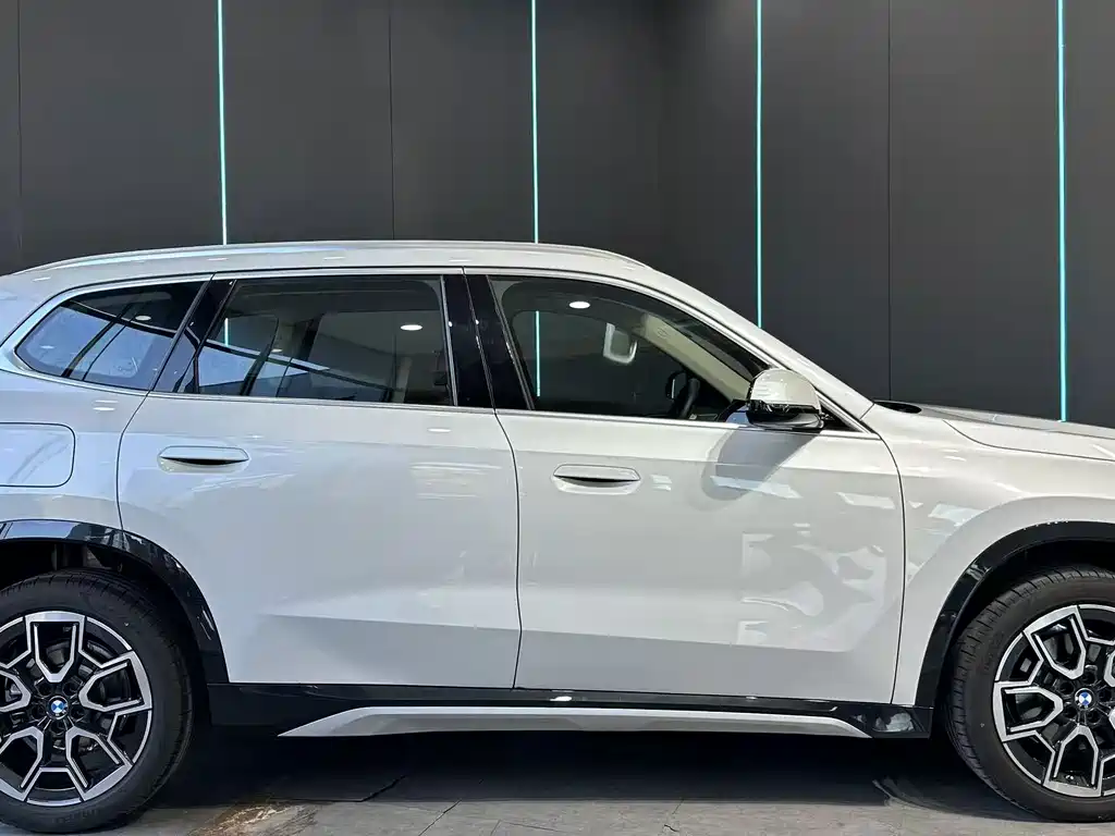 BMW X1 — миниатюра 4
