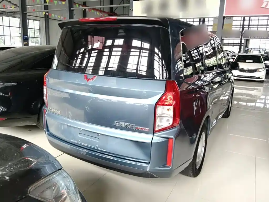 Wuling Hongguang PLUS — миниатюра 6