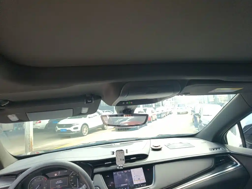 Cadillac XT5 — миниатюра 18