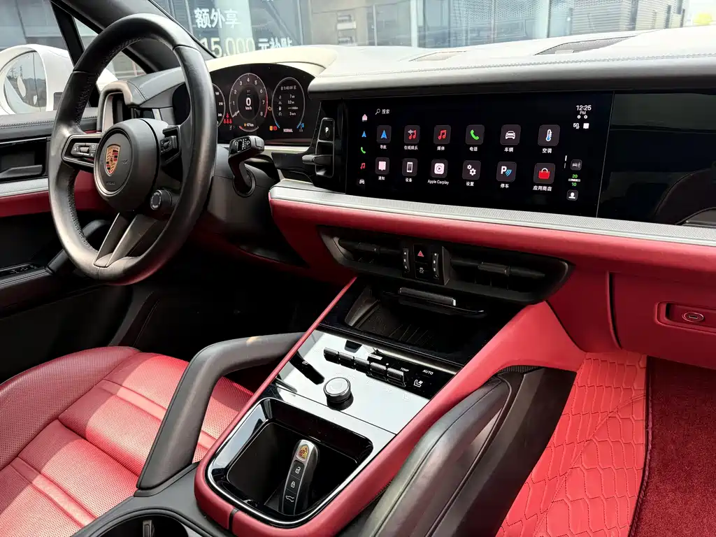 Porsche Cayenne — миниатюра 11