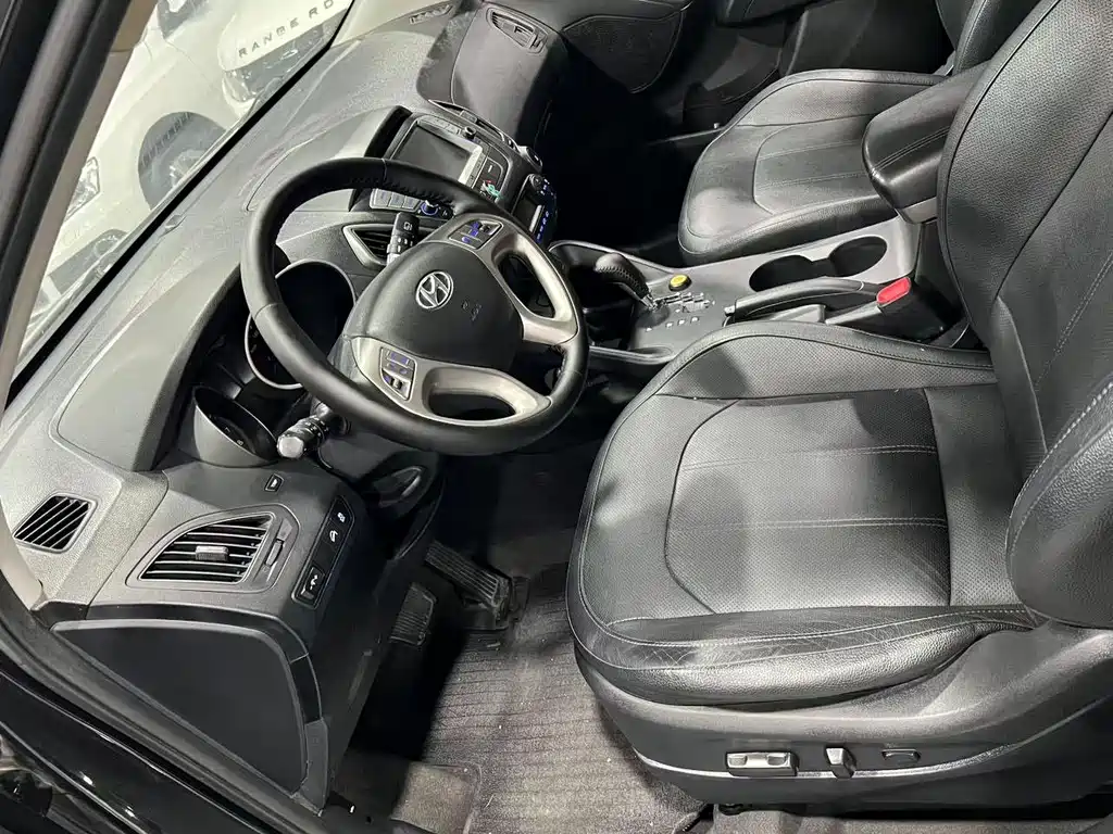 Hyundai ix35 — миниатюра 7