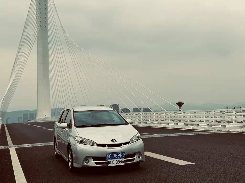 Toyota  2011