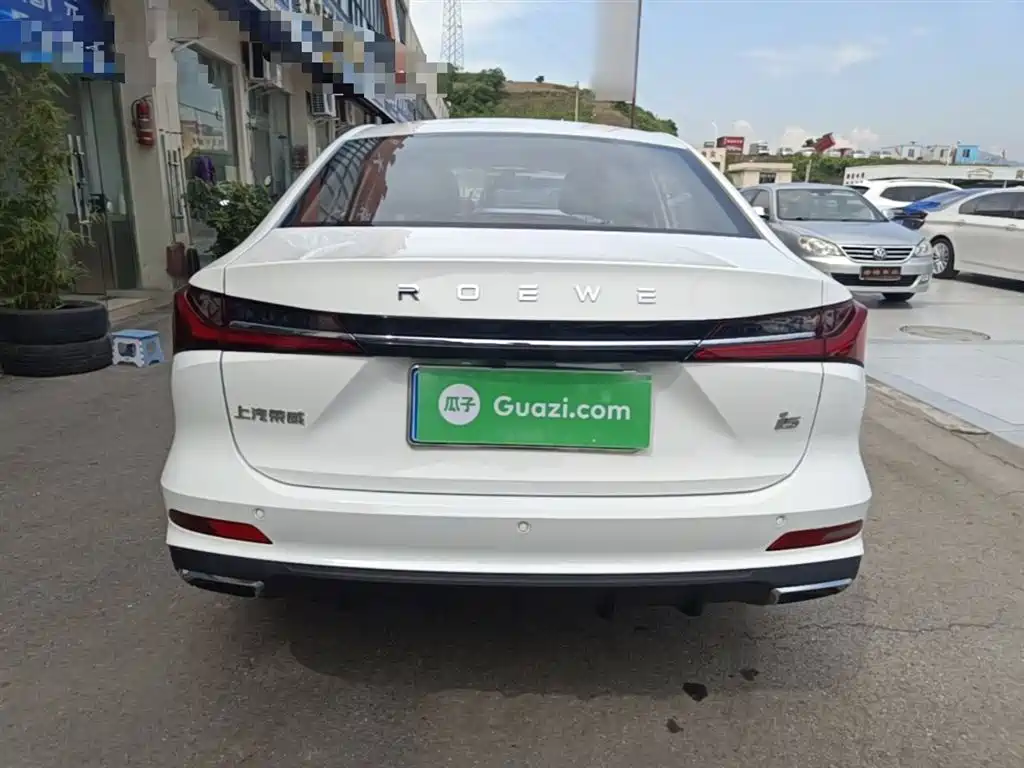 Roewe i5 2023 1.5L CVT Luxury