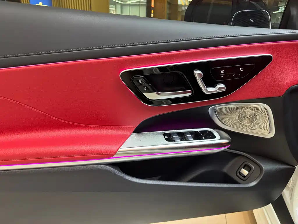 Mercedes-Benz CLE — миниатюра 12