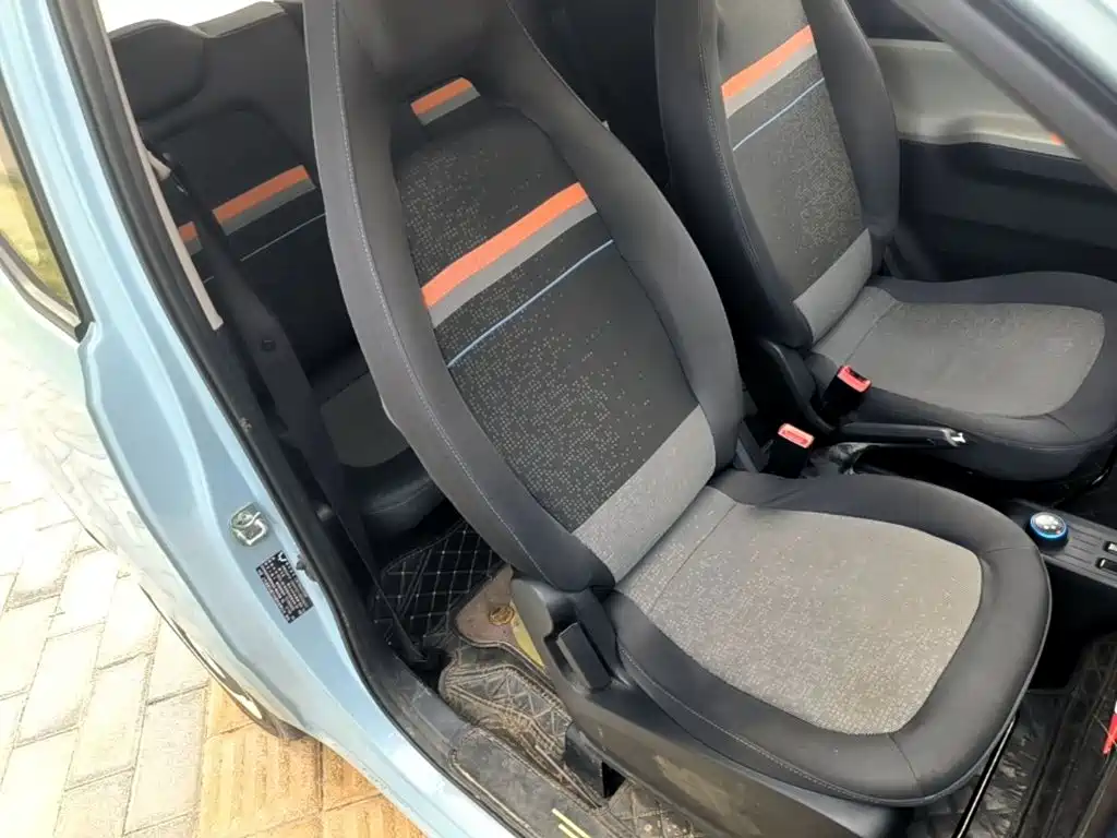 Wuling MINIEV — миниатюра 25