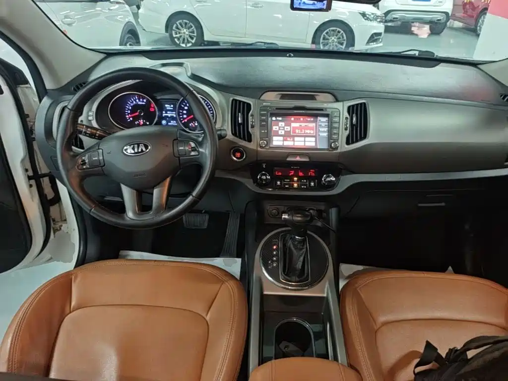 Kia Sportage — миниатюра 10