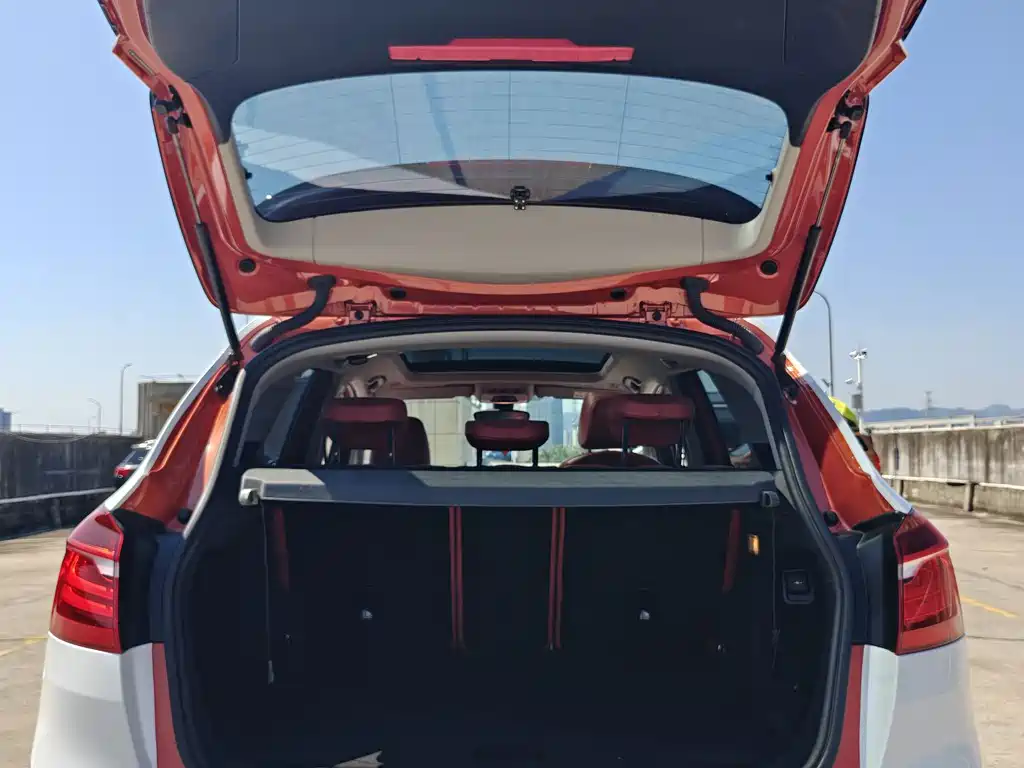 BMW 2 Series Active Tourer — миниатюра 9