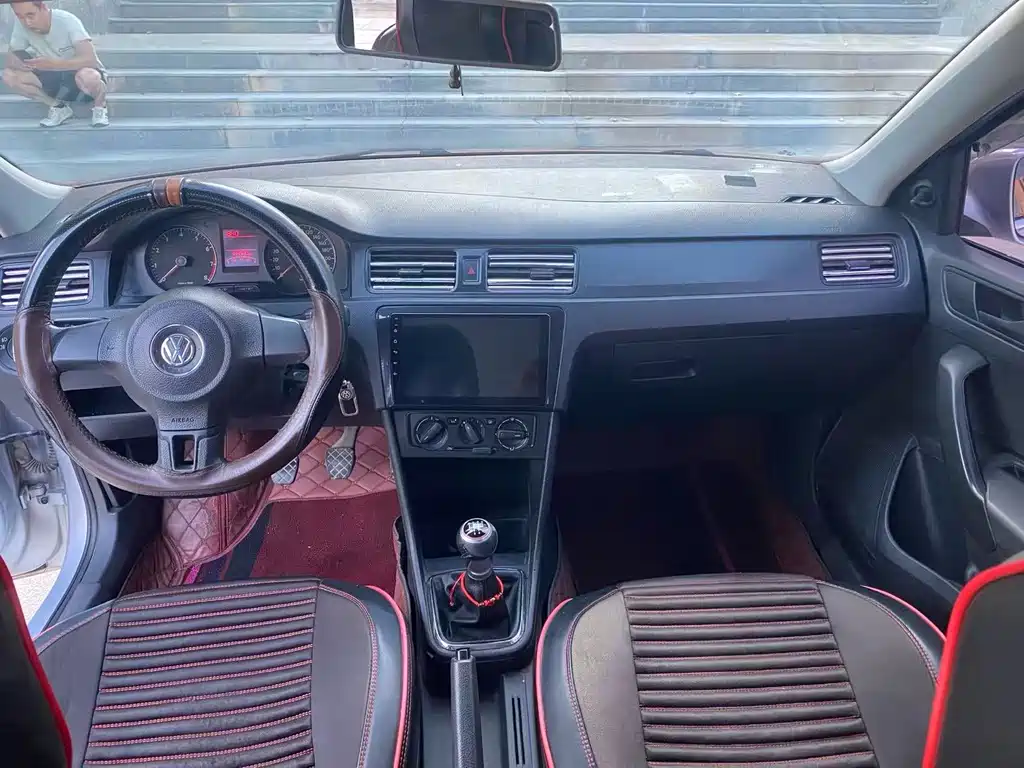 Volkswagen Santana — миниатюра 8