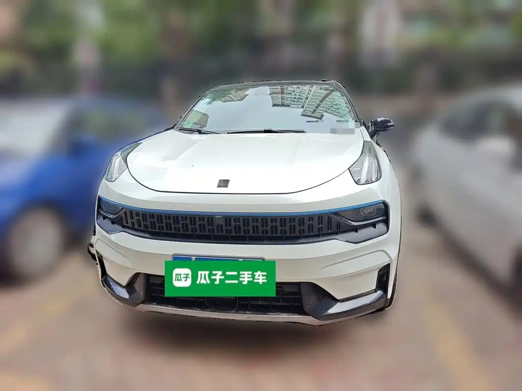 Lynk & Co 05 — миниатюра 2