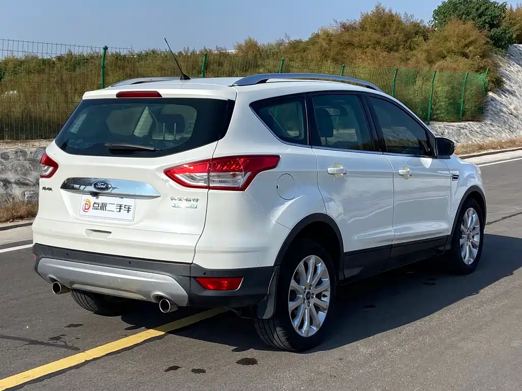 Ford Kuga — миниатюра 4