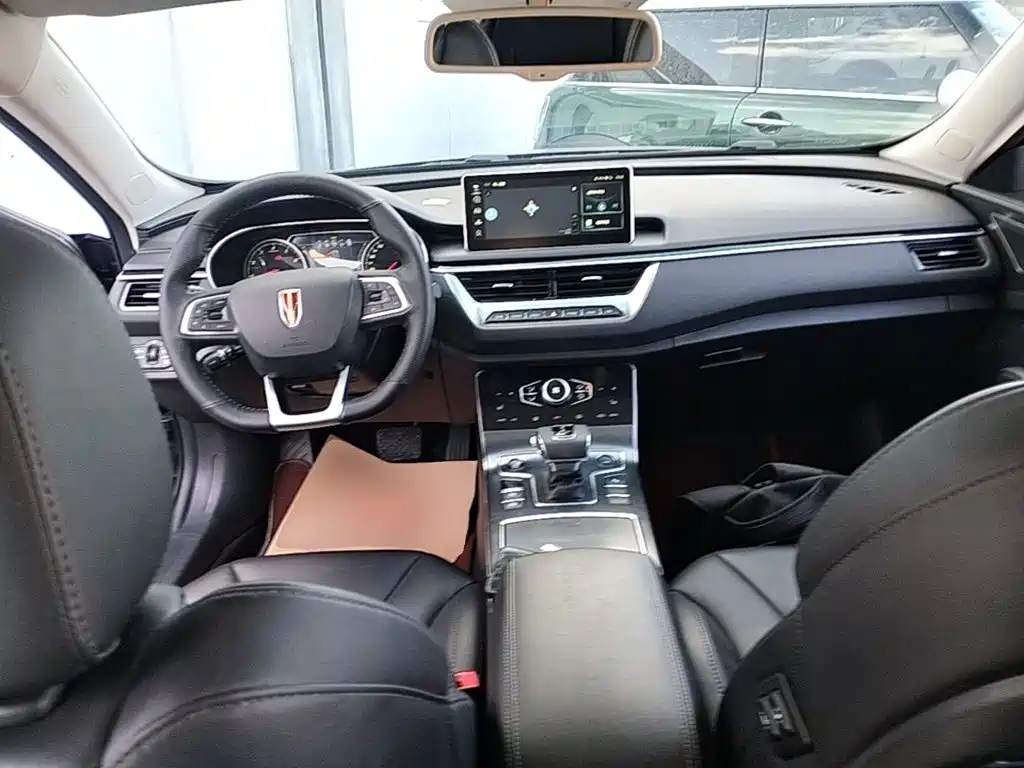 Hongqi Hongqi H5 — миниатюра 10