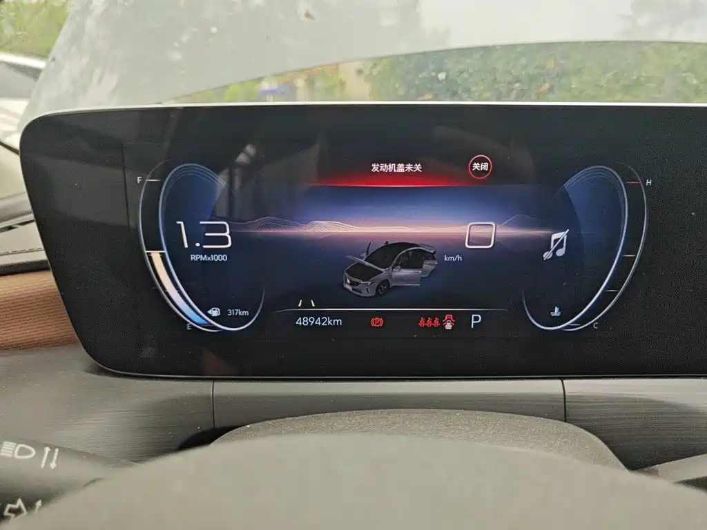 Buick Verano — миниатюра 12