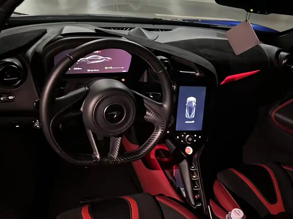 McLaren 720S — миниатюра 8