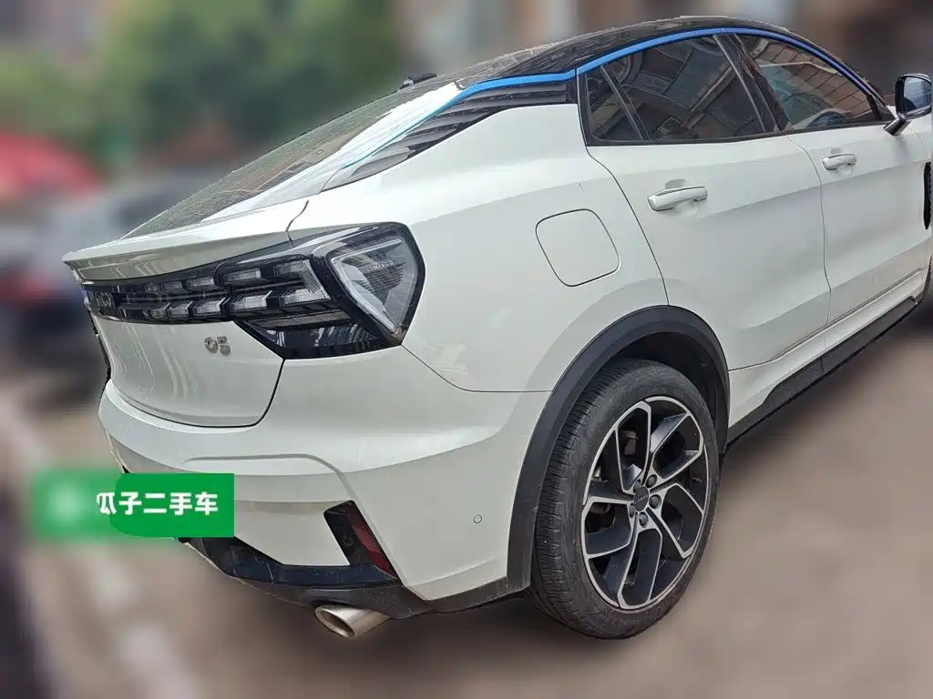 Lynk & Co 05 — миниатюра 4