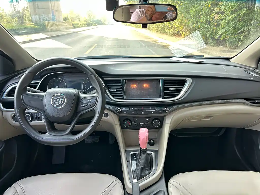 Buick Excelle — миниатюра 7