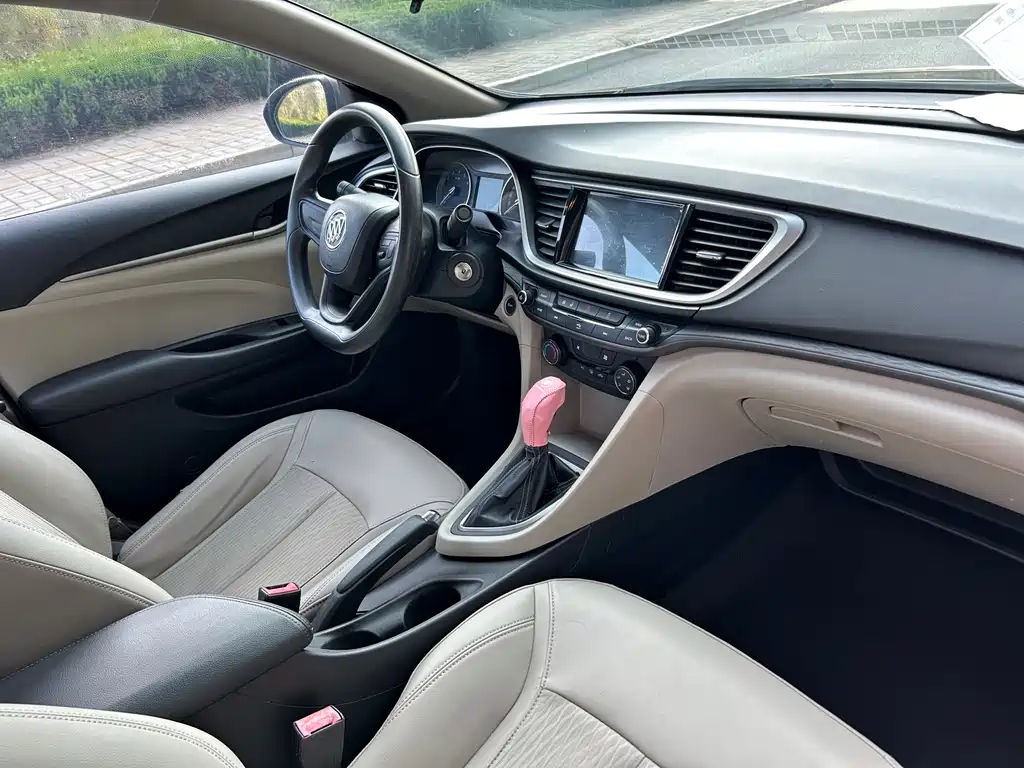 Buick Excelle — миниатюра 8
