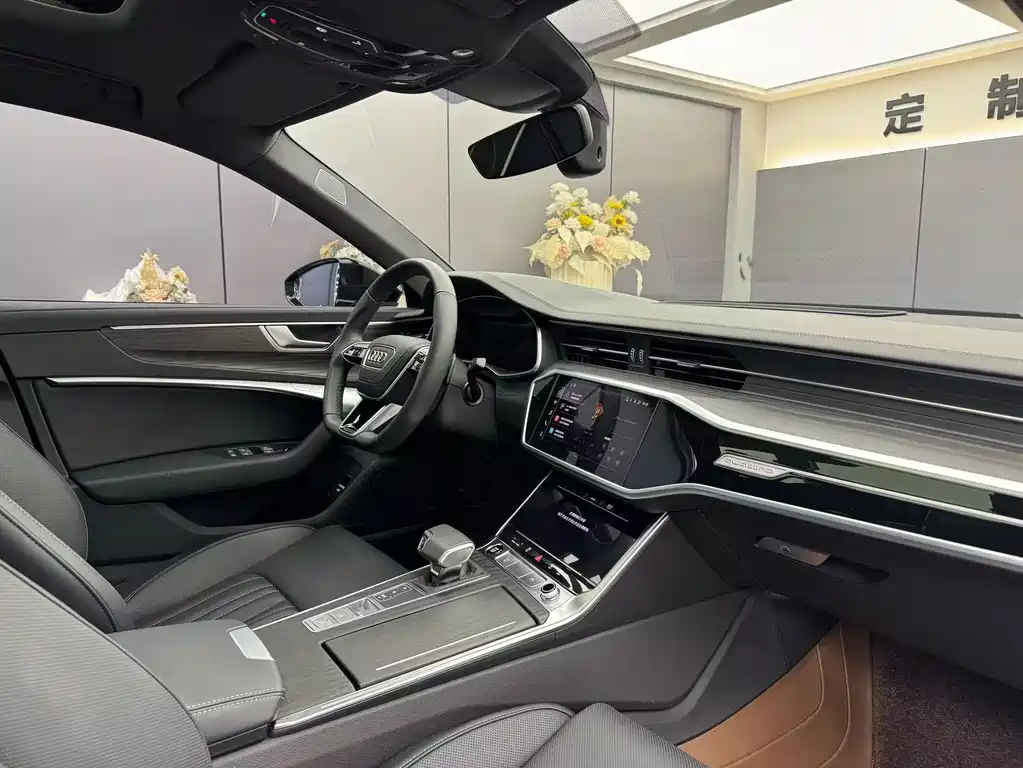 Audi A6L — миниатюра 7