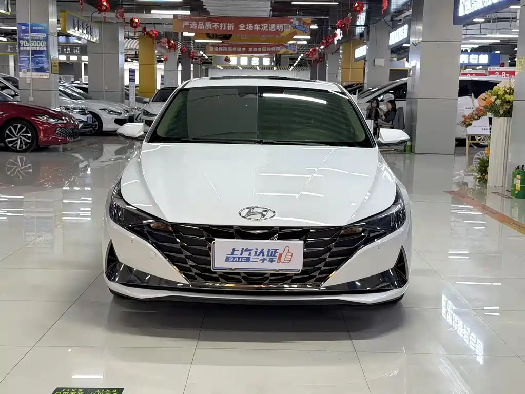 Hyundai Elantra — миниатюра 2