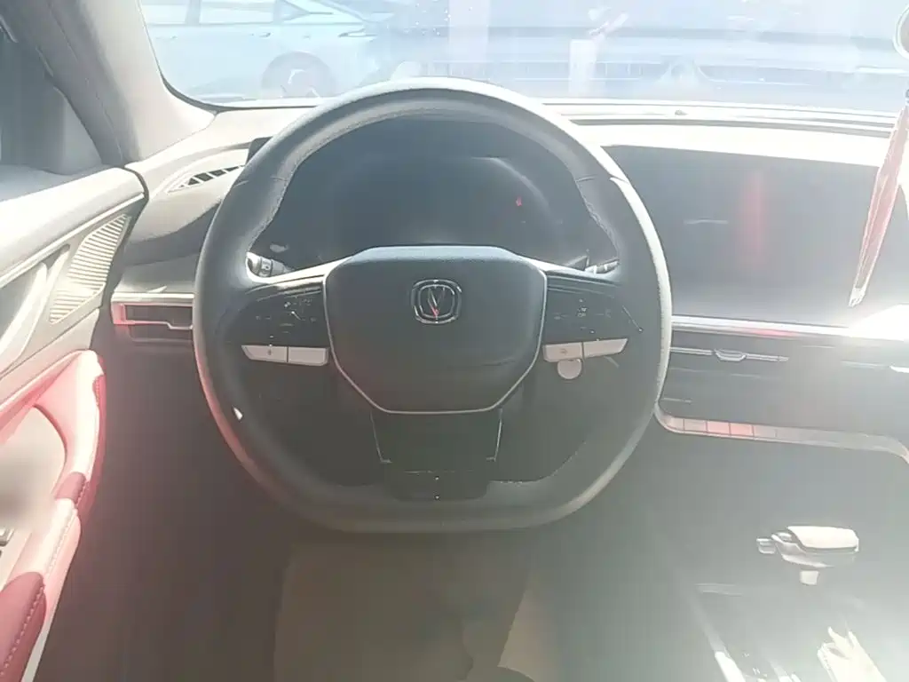 Changan CS35PLUS — миниатюра 11