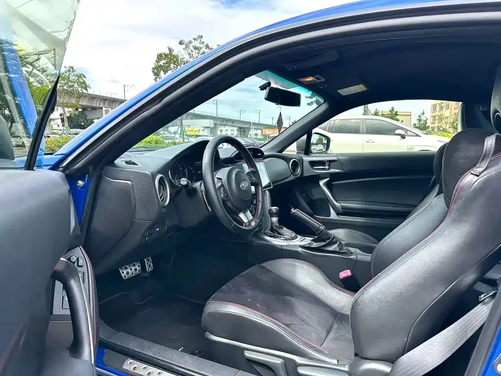 Subaru BRZ — миниатюра 4