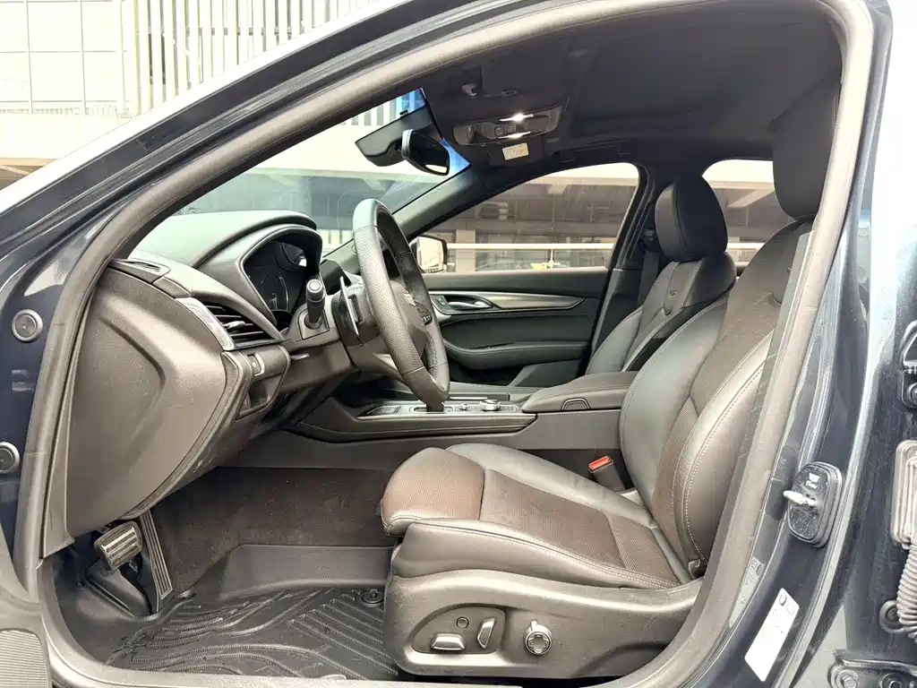 Cadillac CT5 2021 28T Lead Sport