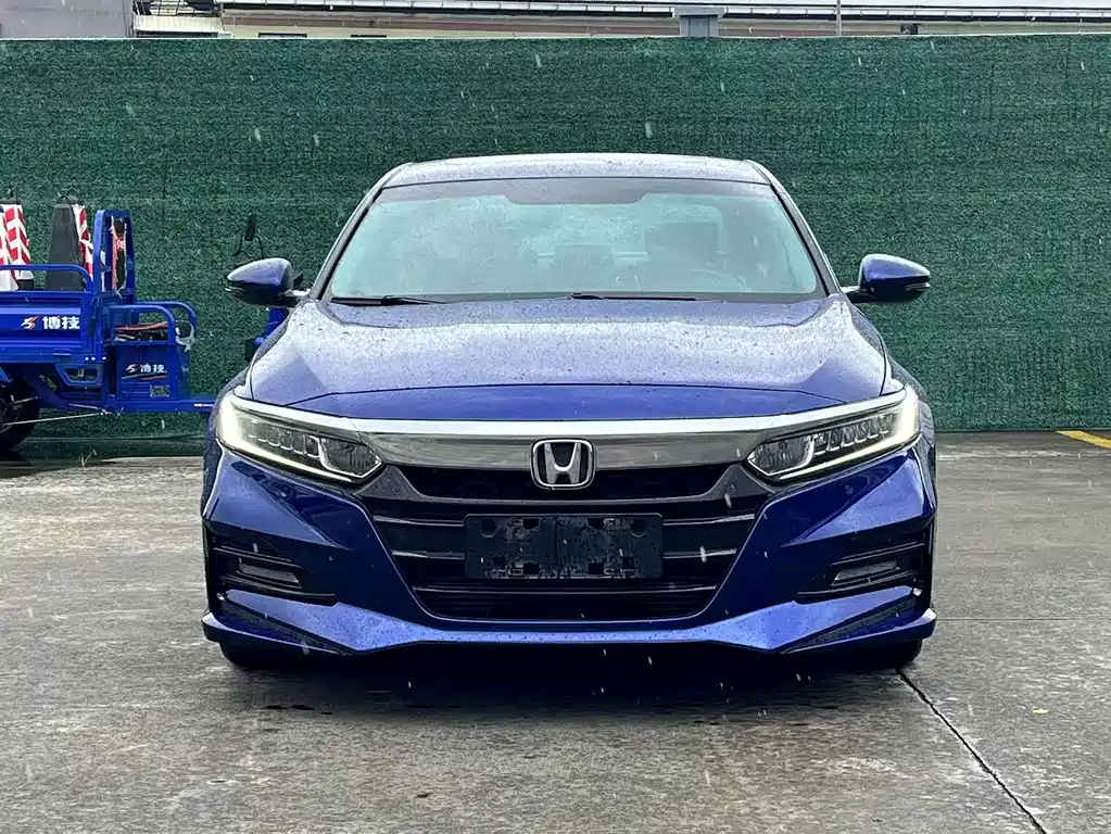 Honda Accord — миниатюра 2