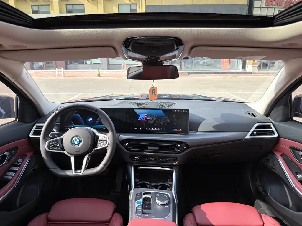 BMW i3 — миниатюра 9