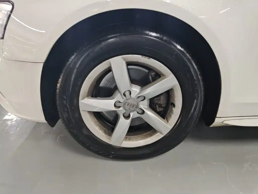 Audi A4L — миниатюра 23