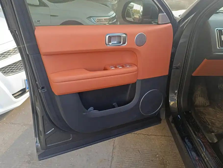 Li Auto Li L6 — миниатюра 7
