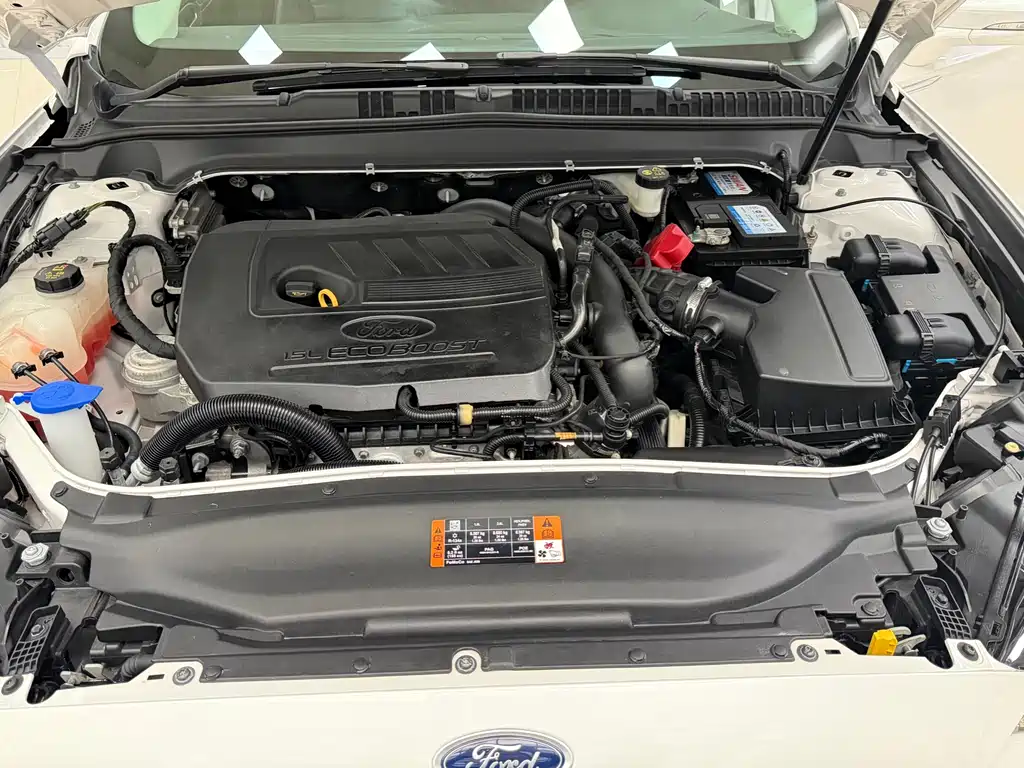 Ford Mondeo 2020 EcoBoost 180 Fashion