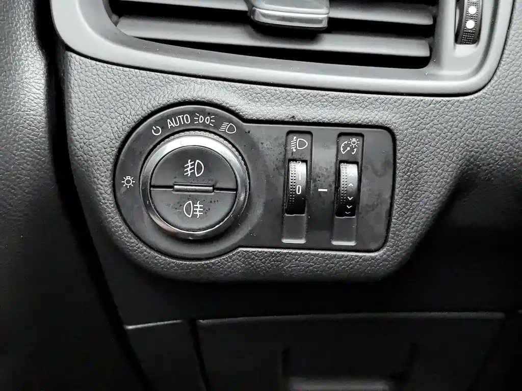 Buick Envision Plus — миниатюра 21