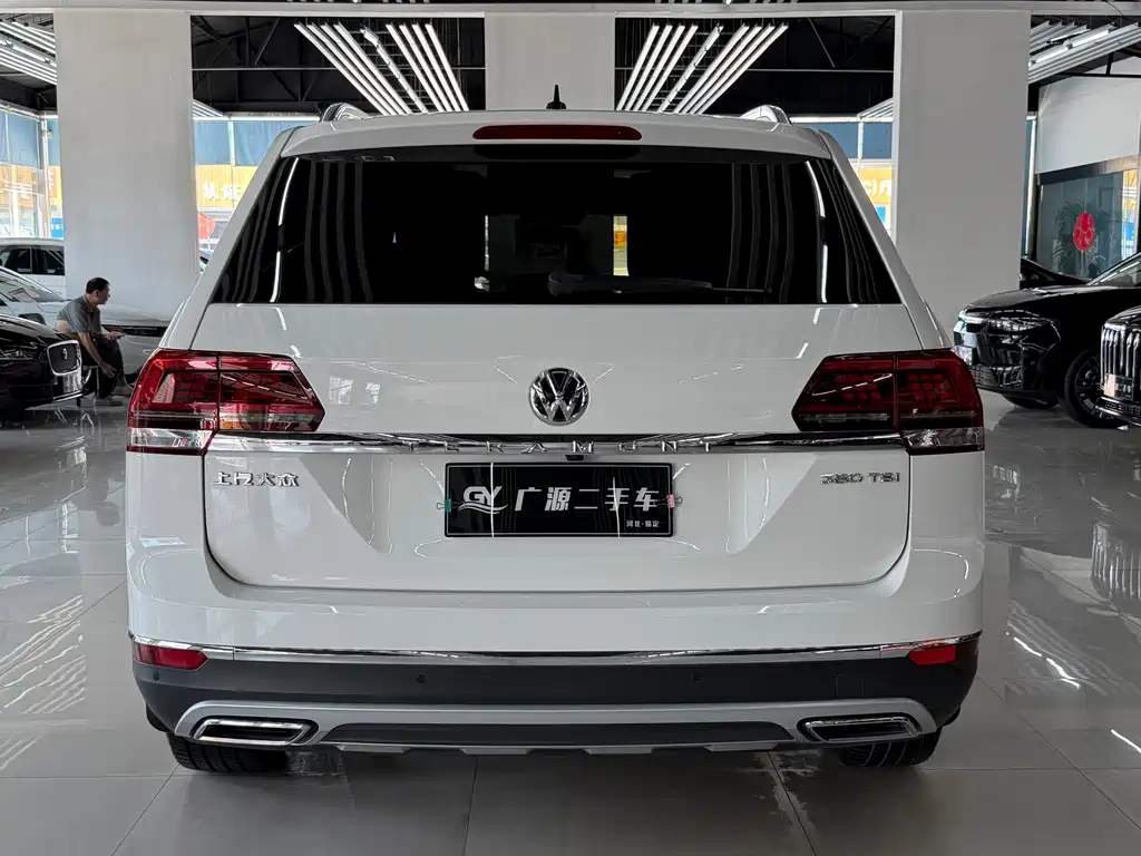 Volkswagen Teramont — миниатюра 5