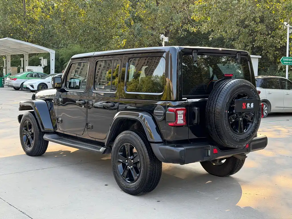 Jeep Wrangler — миниатюра 5