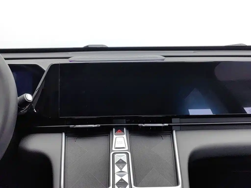 Haval Xiaolong MAX — миниатюра 12