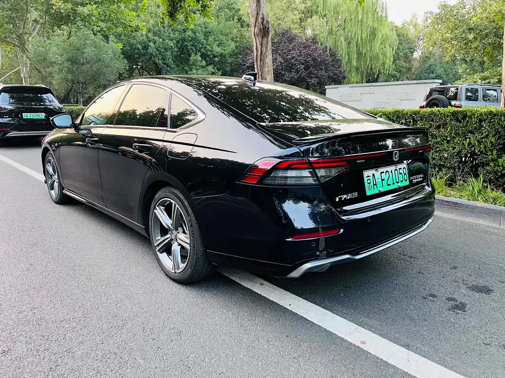 Honda Accord New Energy — миниатюра 5
