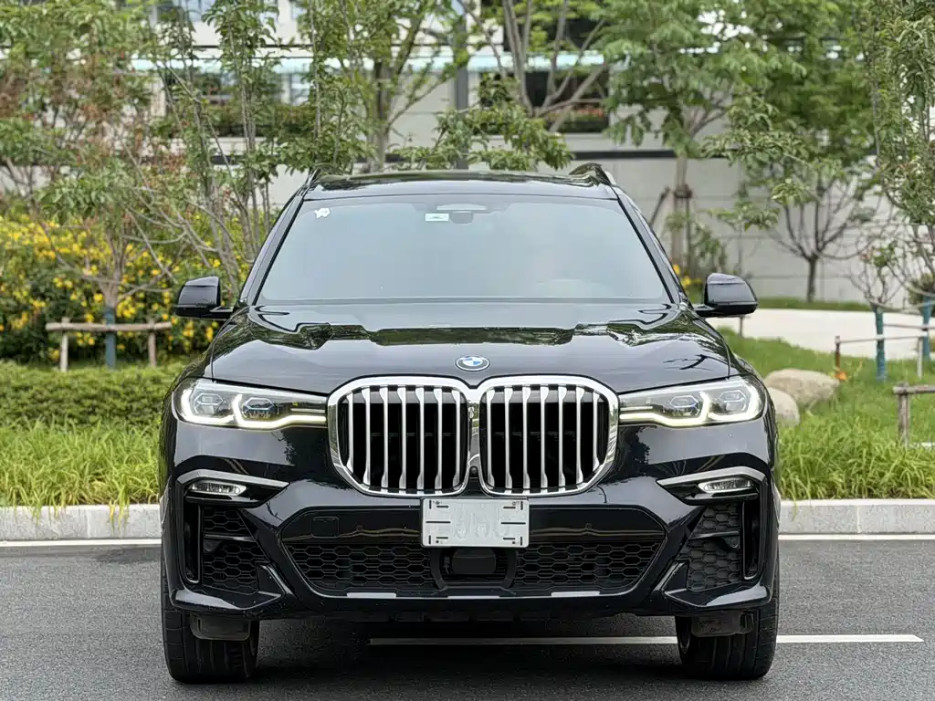 BMW X7 2022 xDrive40i Premium M Sport