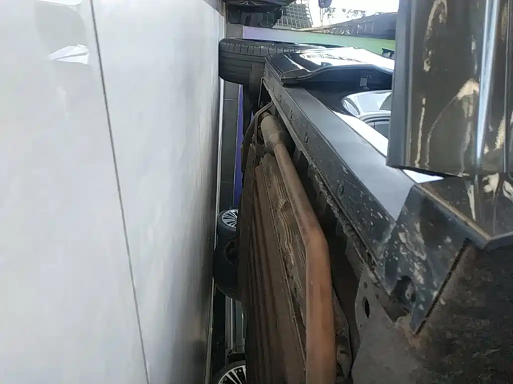 Li Auto Li L6 — миниатюра 21