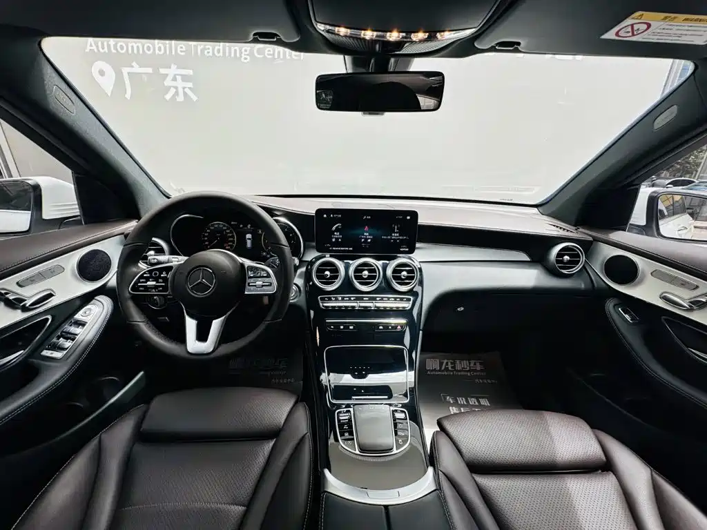 Mercedes-Benz GLC 2022 GLC 260 L 4MATIC