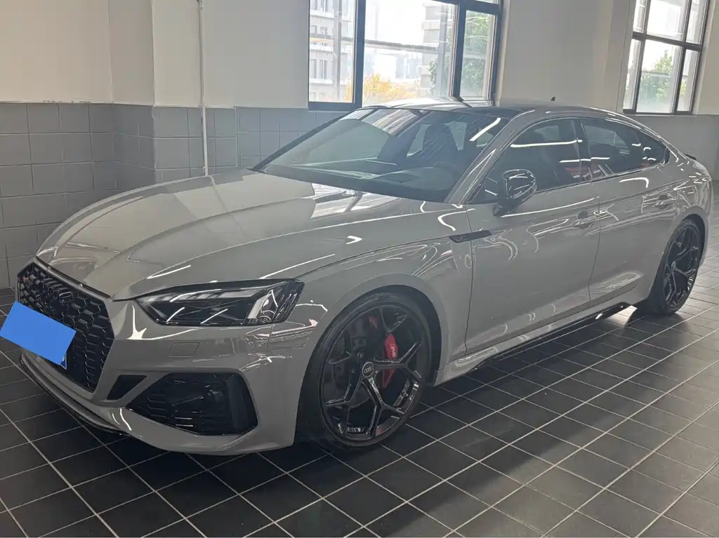 Audi RS 5