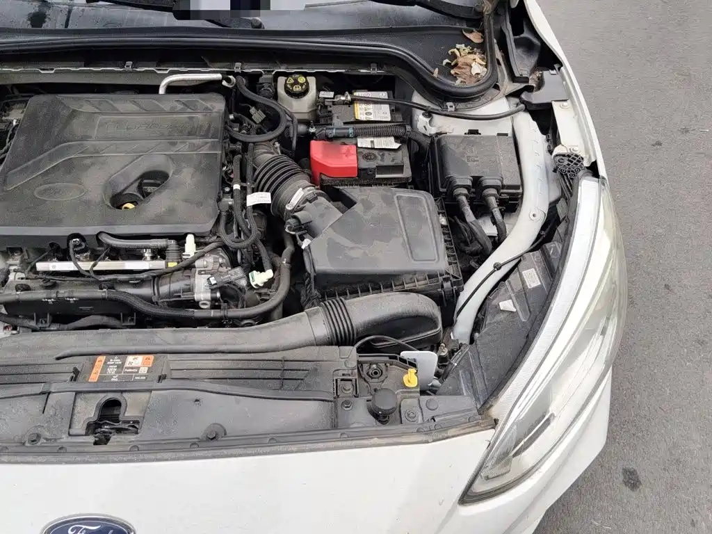 Ford Focus — миниатюра 21